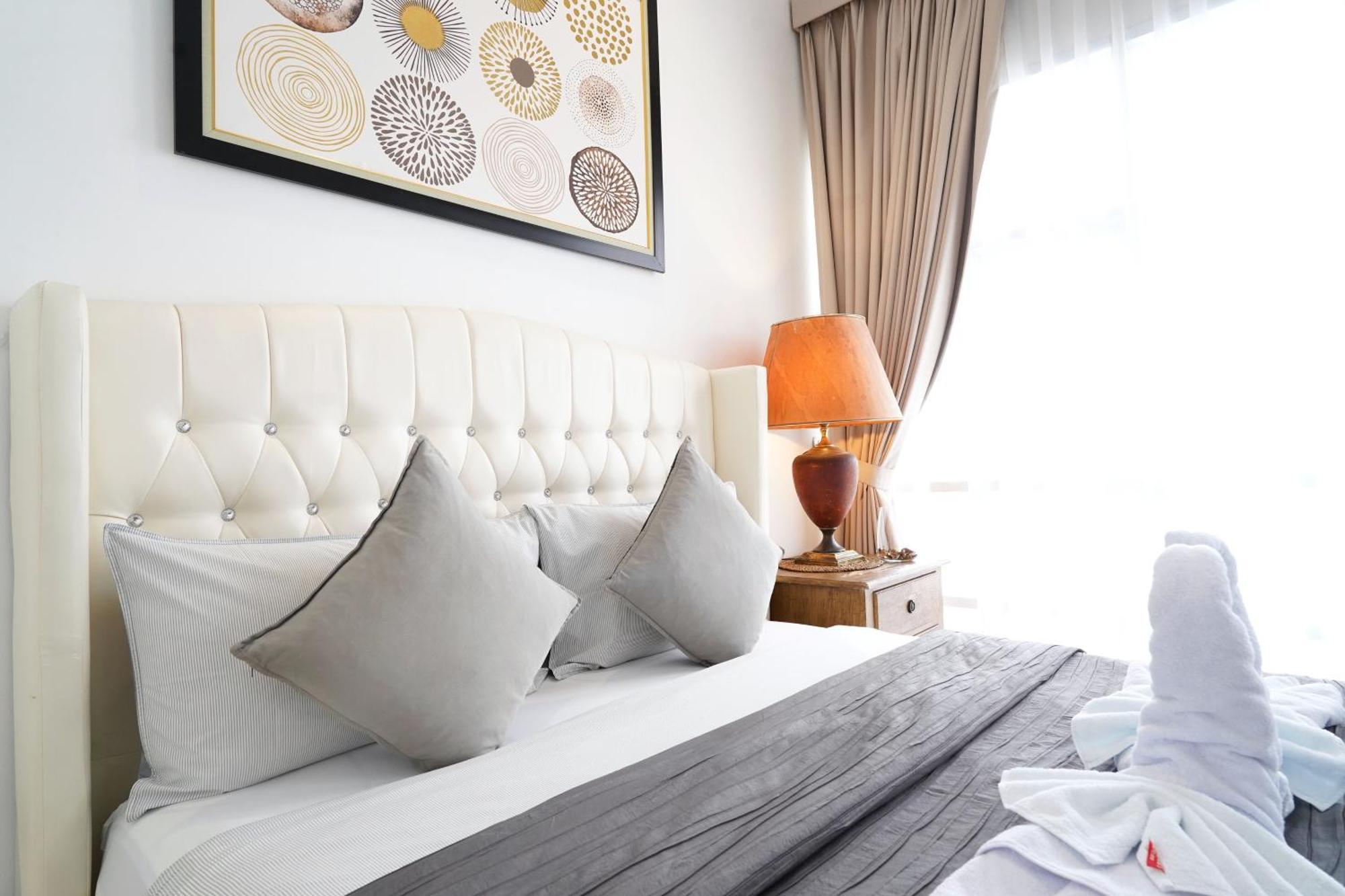 2Br Lucky Tower Residence Jakarta Old Town Top Floor Condo Eksteriør bilde