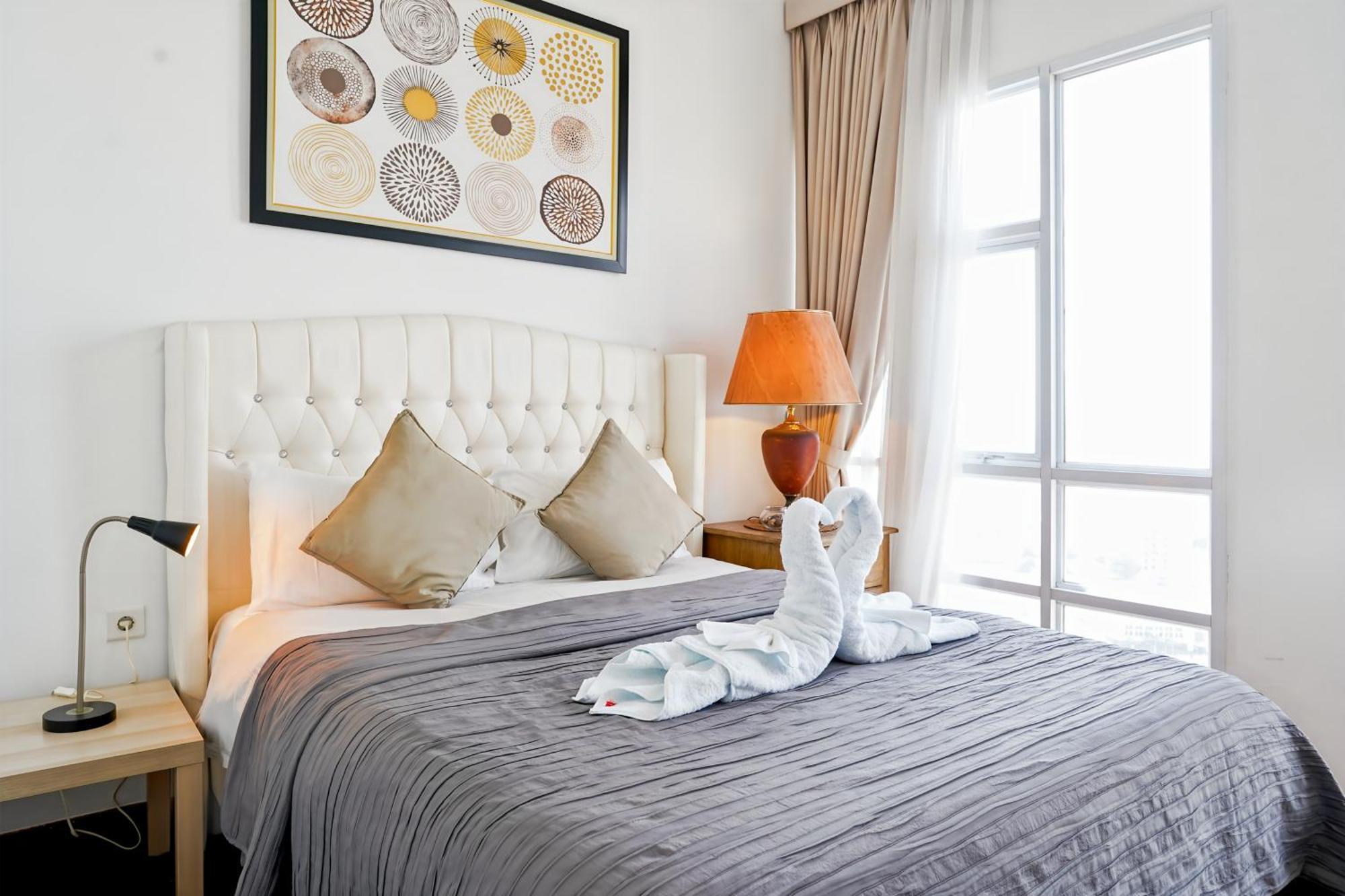 2Br Lucky Tower Residence Jakarta Old Town Top Floor Condo Eksteriør bilde